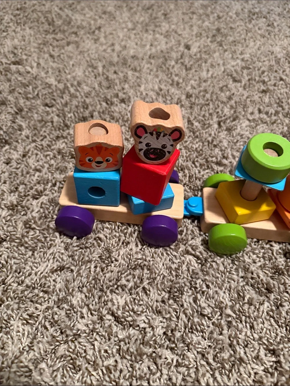 Wooden Animal Stack & Pull Train - Multicolor Educational Toy
